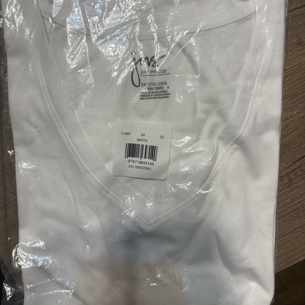 Just My Size Classic White Women’s Tee. NWT. - Picture 2 of 6